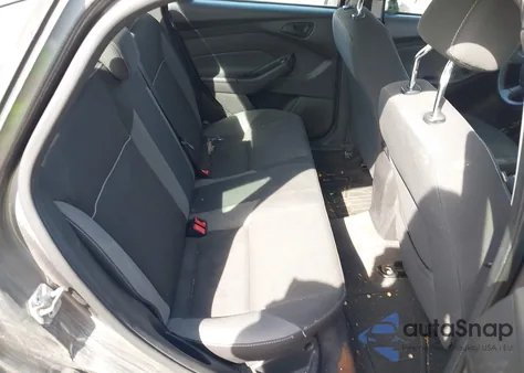 2012 Ford Focus Se z USA, uszkodzony, nr VIN 1FAHP3F24CL353567